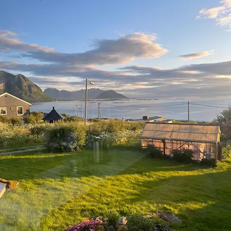 Hus Med Havutsikt I Lofoten Kleppstad