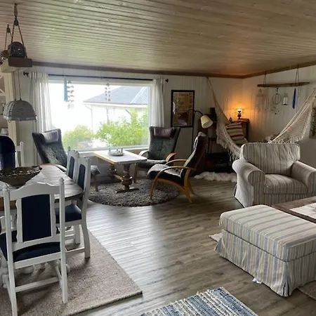 Hus Med Havutsikt I Lofoten Kleppstad