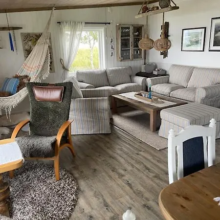 Hus Med Havutsikt I Lofoten * Kleppstad